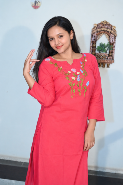 Handmade Floral Embroidered Women's Straight Kurti – Pink Cotton Ethnic Wear